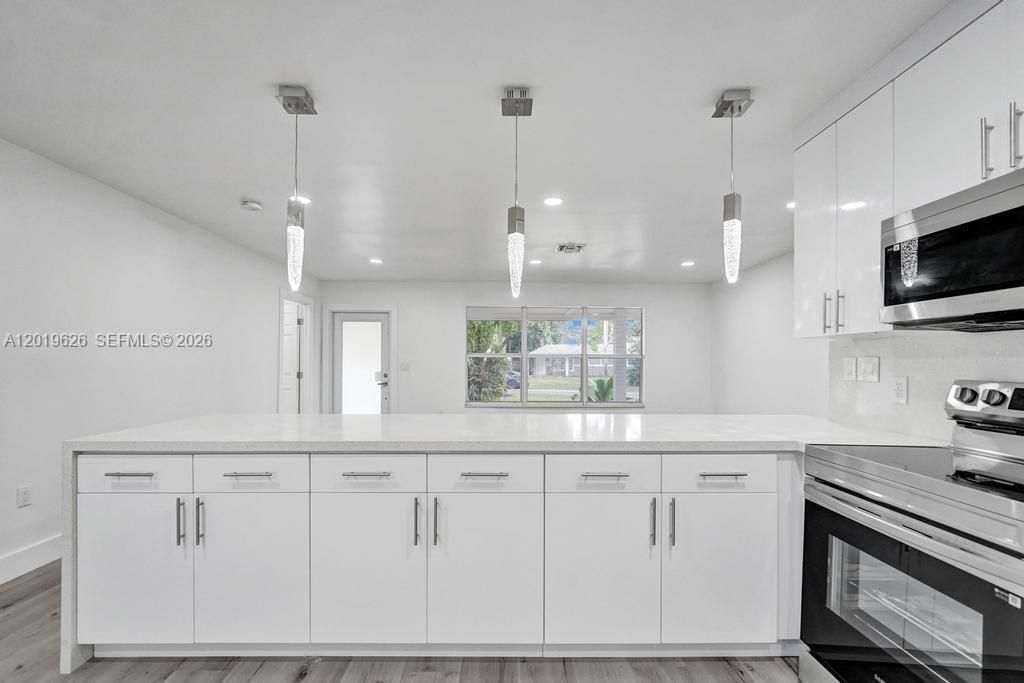 101 SW 53rd Ave, Plantation, FL 33317 Photo