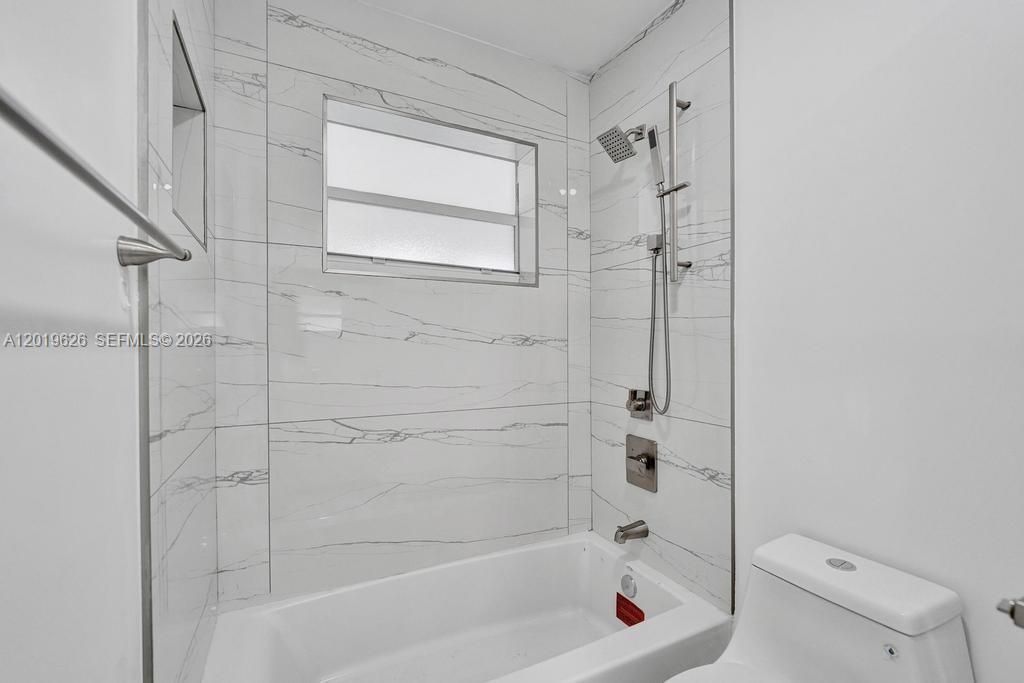 101 SW 53rd Ave, Plantation, FL 33317 Photo