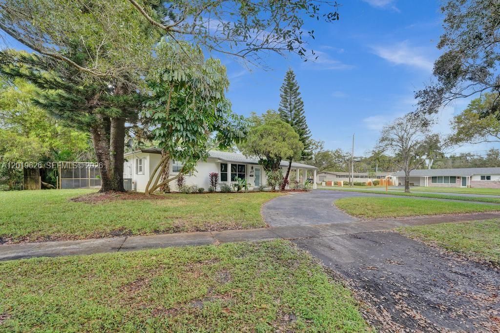 101 SW 53rd Ave, Plantation, FL 33317 Photo