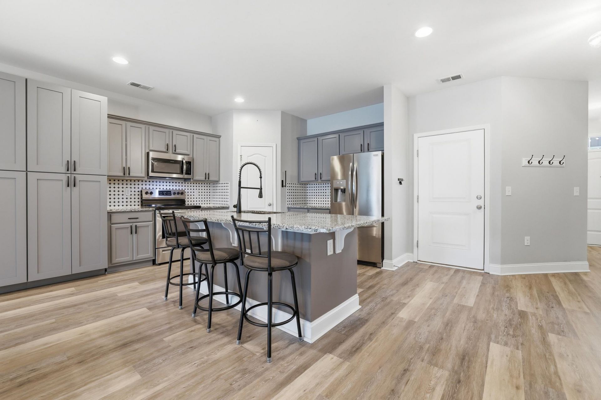 3042 Honey Clover Ct. Photo 10