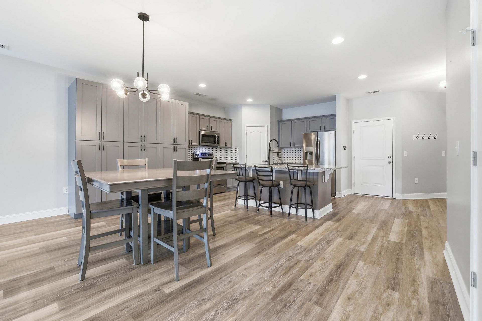 3042 Honey Clover Ct. Photo 11
