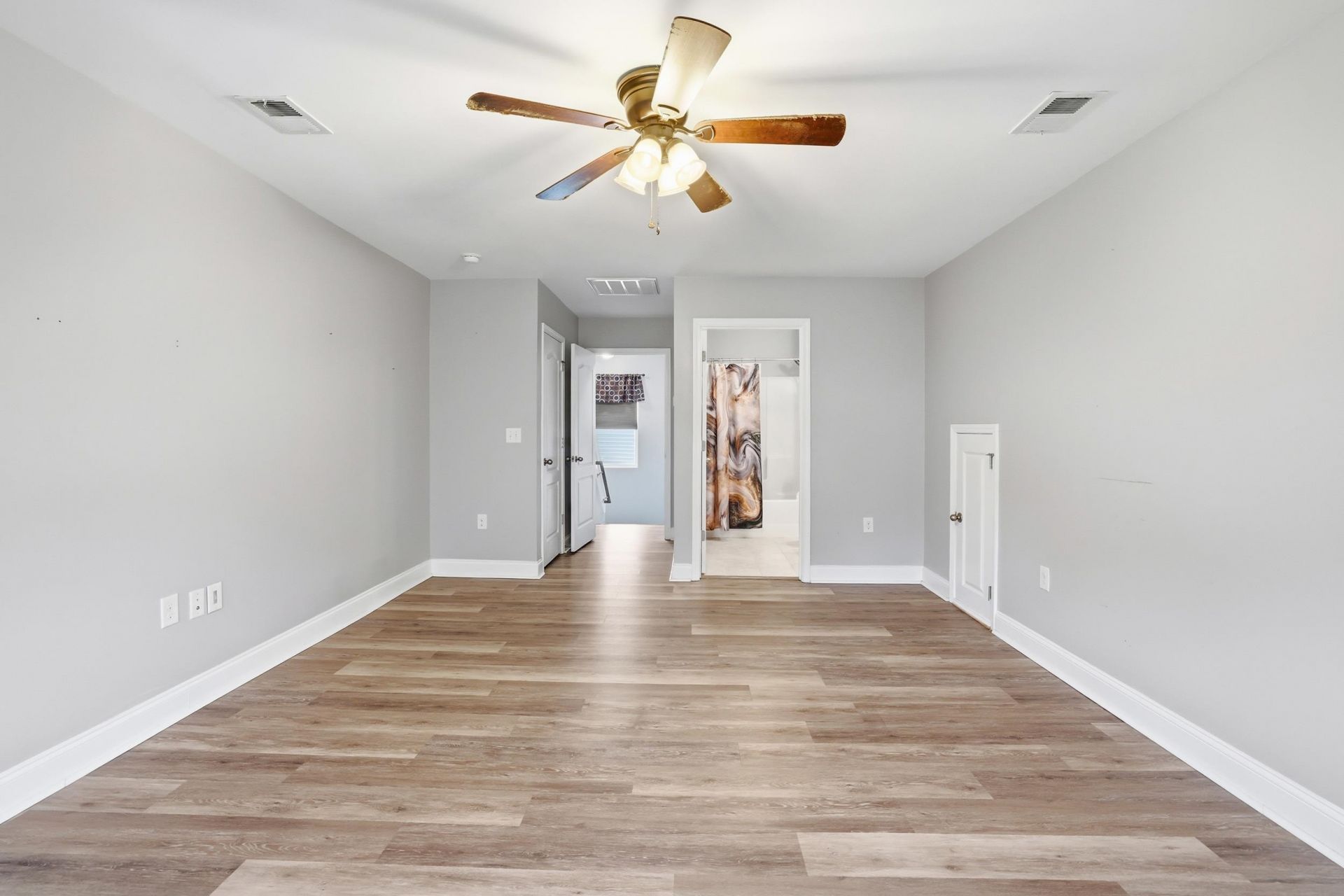 3042 Honey Clover Ct. Photo 28