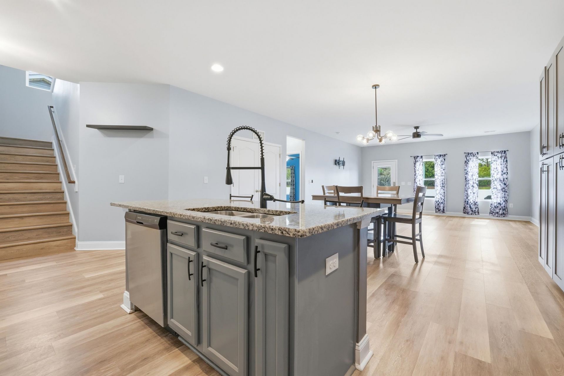 3042 Honey Clover Ct. Photo 9