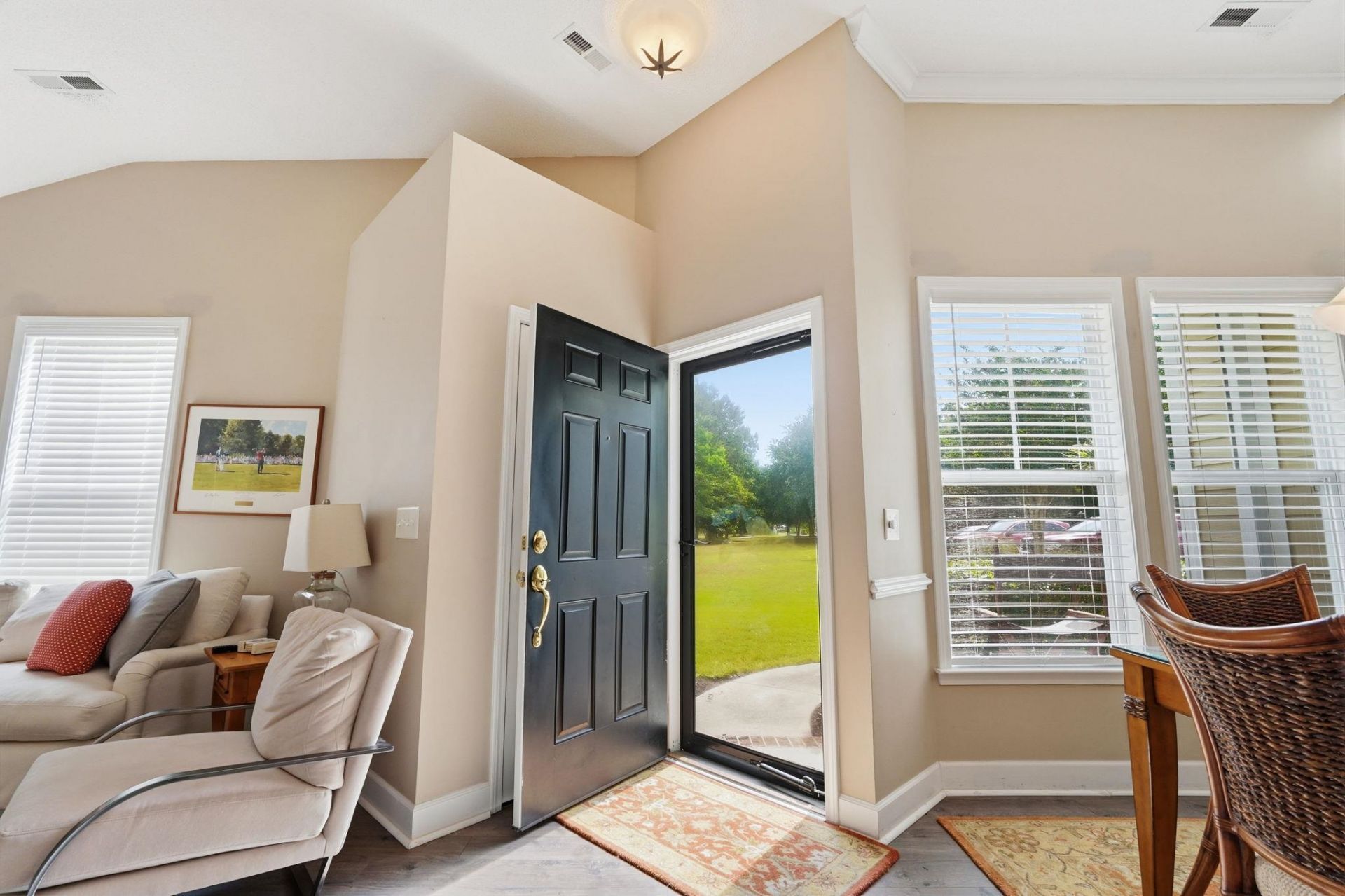 6095 Catalina Dr. Photo 5