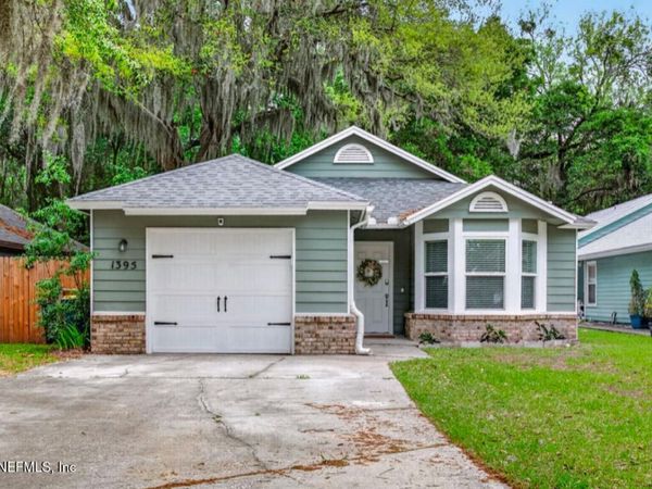 1395 MUNSON COVE Drive, Jacksonville, FL 32233