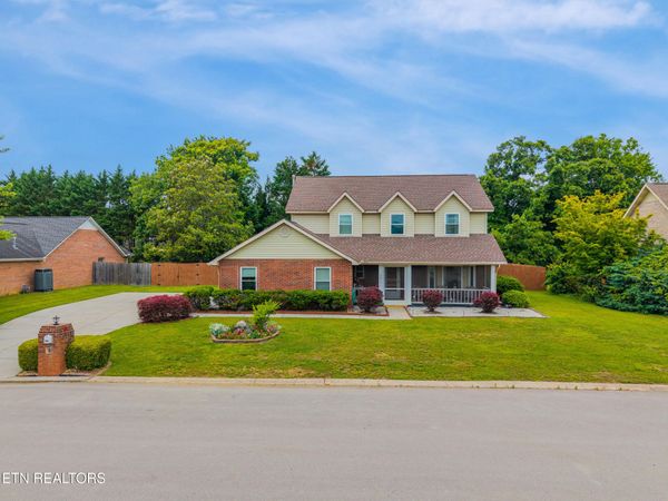 2279 Willingham Lane, Maryville, TN 37803