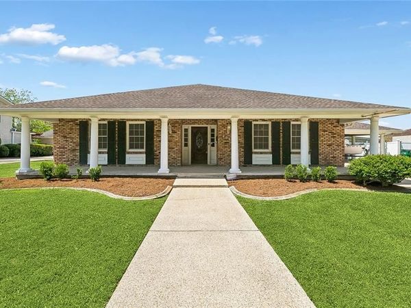 404 FAIRFIELD Avenue, Gretna, LA 70056