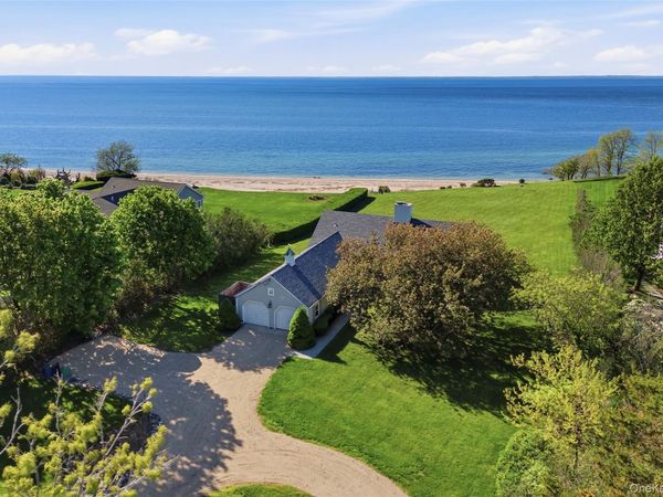 196 Old Field Road , Old Field, NY 11733