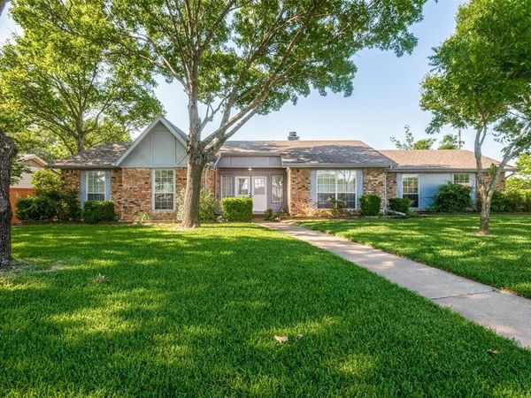 608 Cardinal Drive, Ovilla, TX 75154