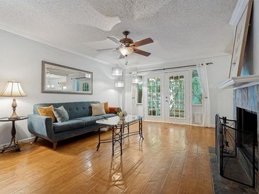 7452 E Northwest Highway, Unit 123, Dallas, TX 75231