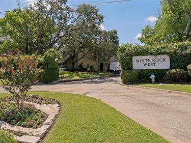 7452 E Northwest Highway , Unit 123, Dallas, TX 75231
