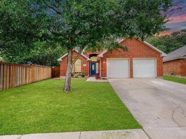 2505 Persimmon Drive , Little Elm, TX 75068