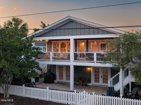30 W Greensboro Street, Wrightsville Beach, NC 28480