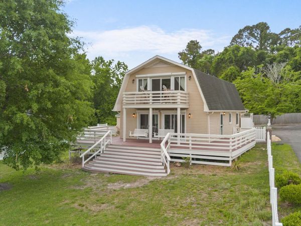 524 Odum Drive, Hubert, NC 28539