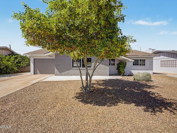 416 W IVANHOE Place, Chandler, AZ 85225