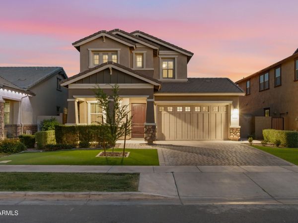 3825 E ARABIAN Drive, Gilbert, AZ 85296