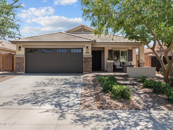 2193 E HAZELTINE Way, Gilbert, AZ 85298