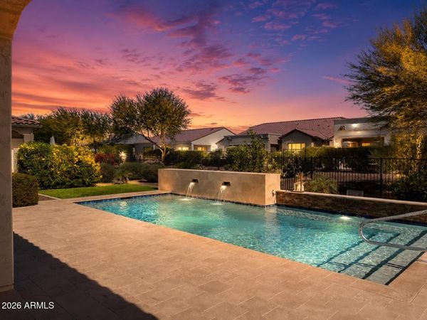 16698 W ROANOKE Avenue, Goodyear, AZ 85395