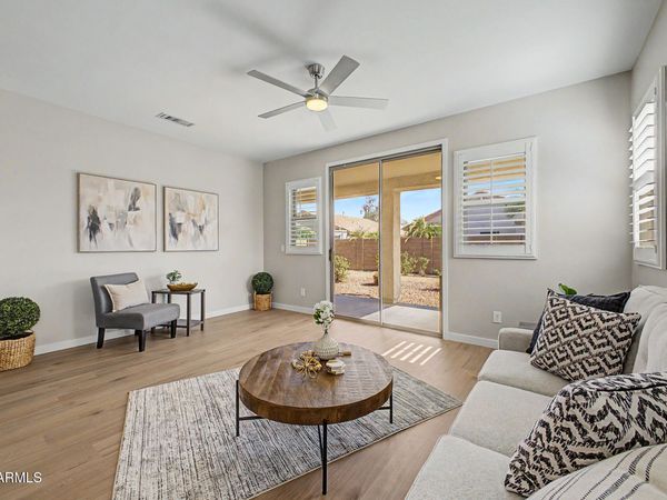 17015 W BRIDLINGTON Lane, Surprise, AZ 85374