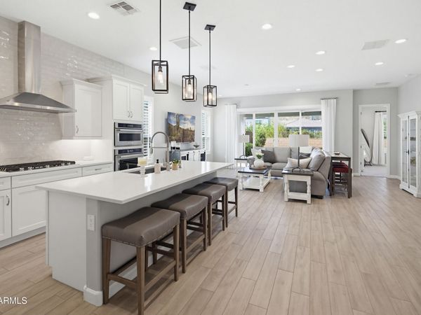 2120 E PARK VIEW Lane, Phoenix, AZ 85024