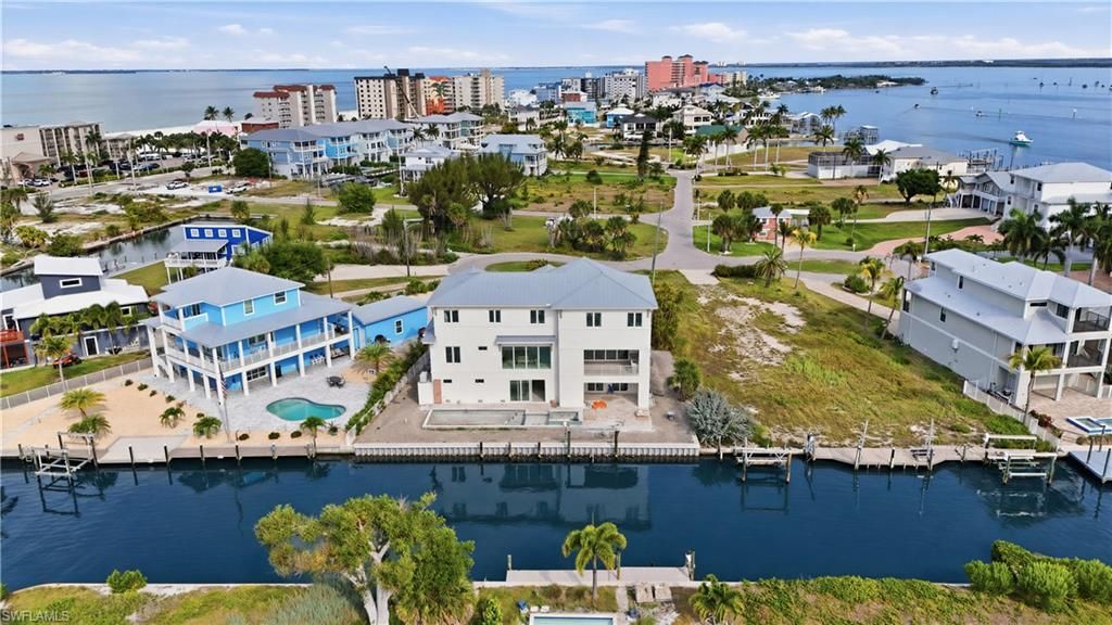 740 Matanzas Ct, Fort Myers Beach, FL 33931 Photo