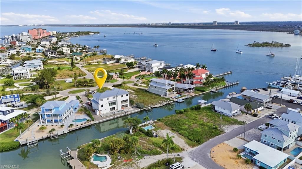 740 Matanzas Ct, Fort Myers Beach, FL 33931 Photo