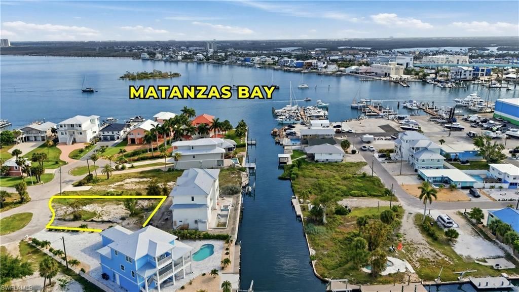 740 Matanzas Ct, Fort Myers Beach, FL 33931 Photo