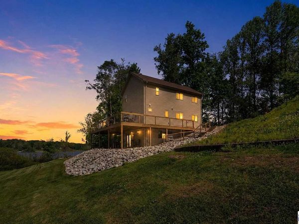 1068 S Turnbow Drive, Rockville, IN 47872