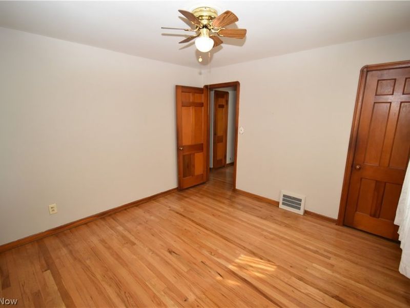 13129 Astor Avenue, Cleveland, OH 44135 Photo 11