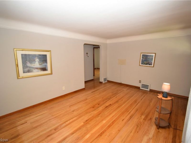 13129 Astor Avenue, Cleveland, OH 44135 Photo 5