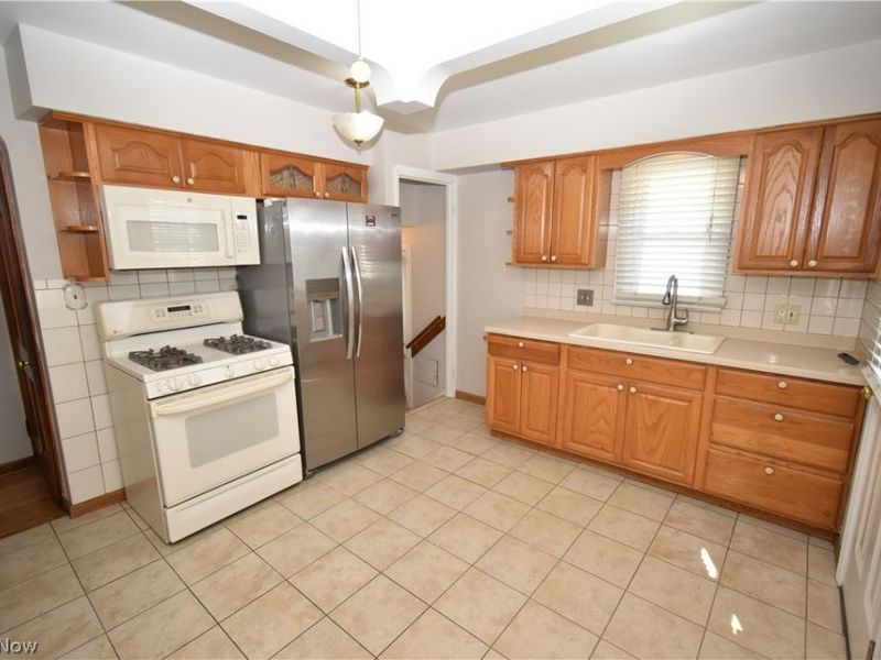 13129 Astor Avenue, Cleveland, OH 44135 Photo 7