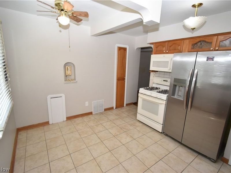 13129 Astor Avenue, Cleveland, OH 44135 Photo 8