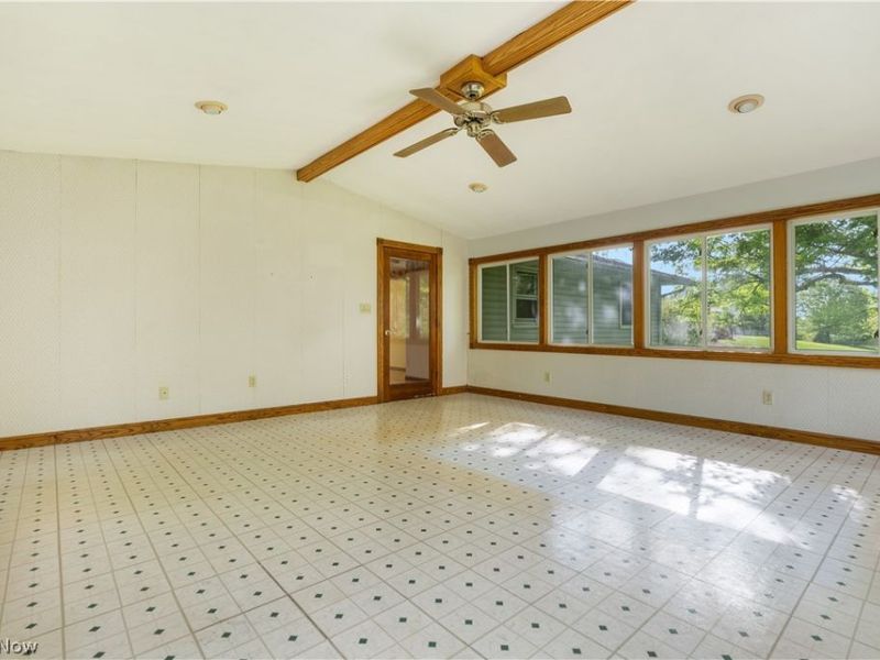 1478 Plateau Street NE, Uniontown, OH 44685 Photo 18