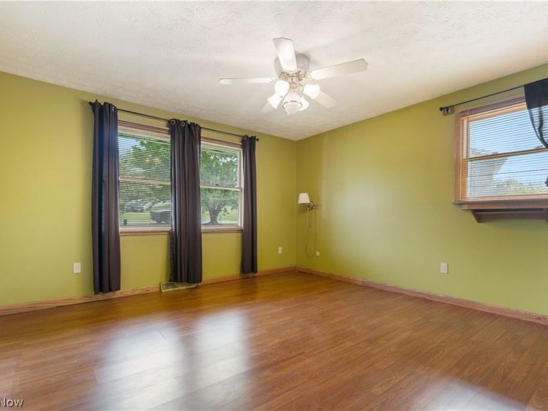1478 Plateau Street NE, Uniontown, OH 44685 Photo 20