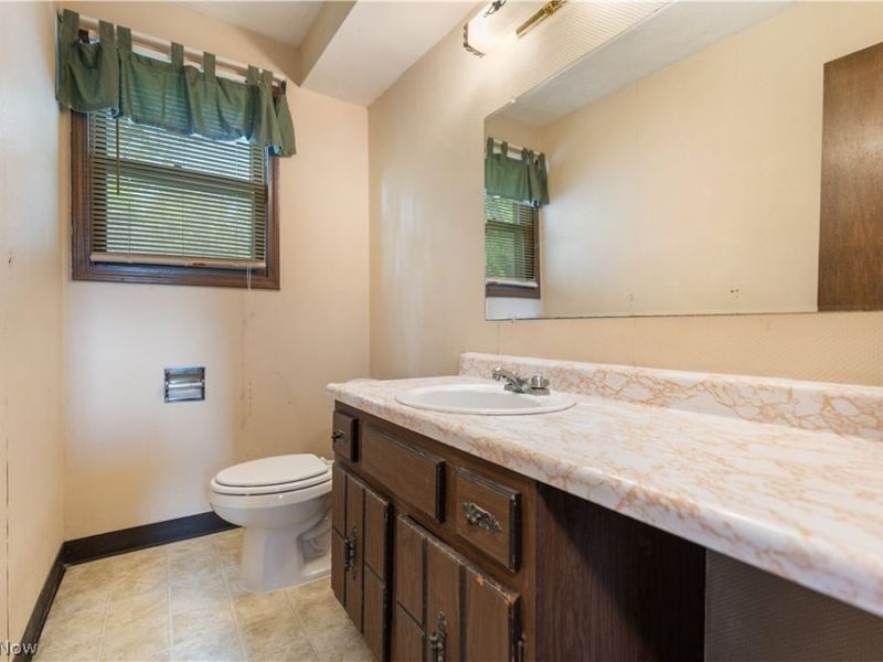 1478 Plateau Street NE, Uniontown, OH 44685 Photo 29