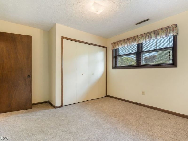 1478 Plateau Street NE, Uniontown, OH 44685 Photo 33