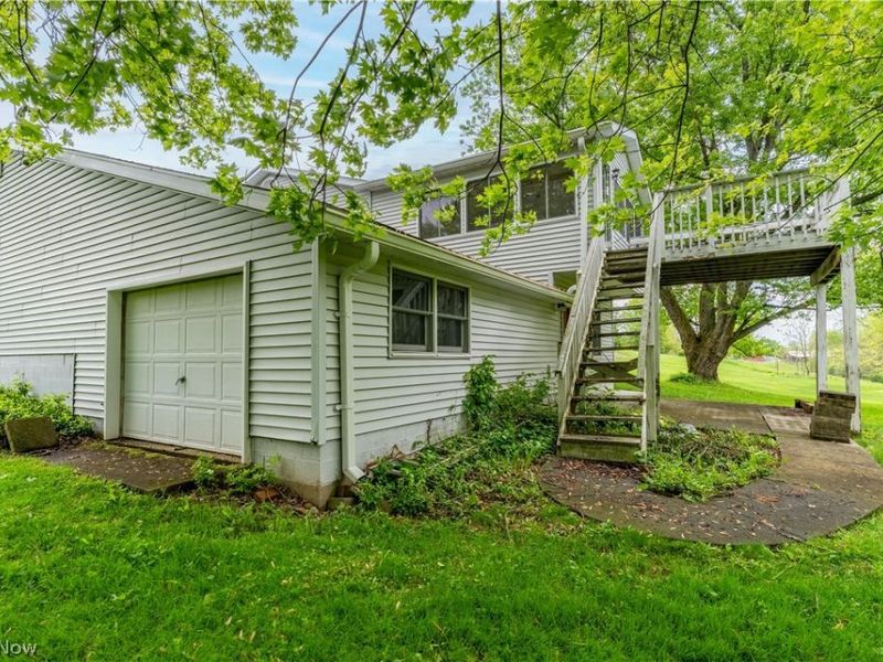 1478 Plateau Street NE, Uniontown, OH 44685 Photo 7