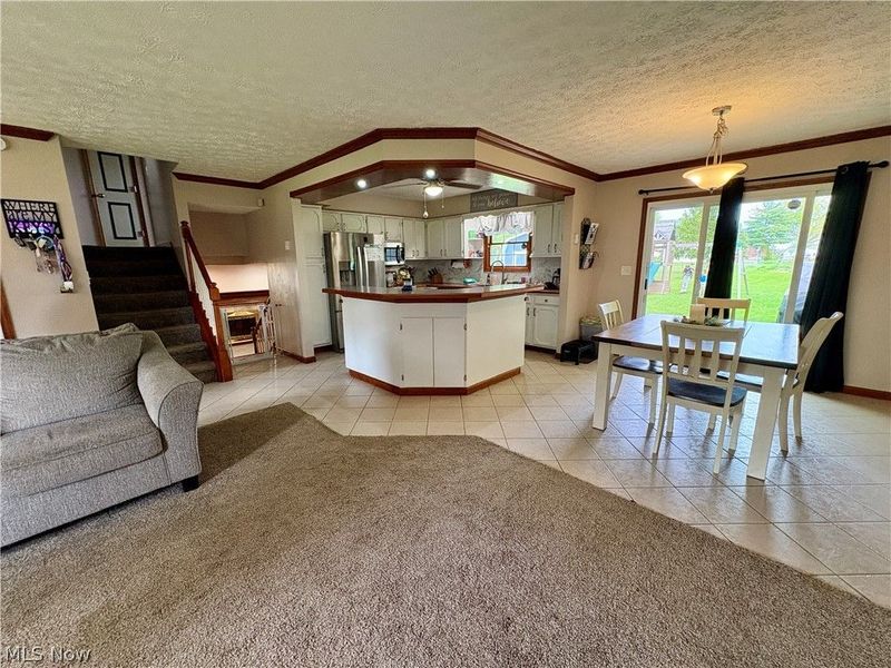 126 Valley Forge Circle, Elyria, OH 44035 Photo 8
