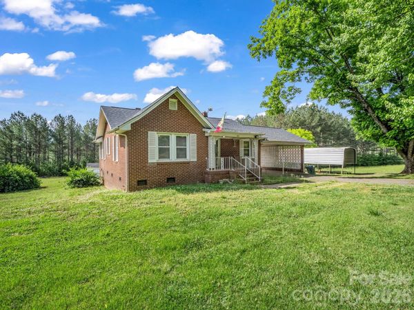 271 Old Ballpark Road , Forest City, NC 28043
