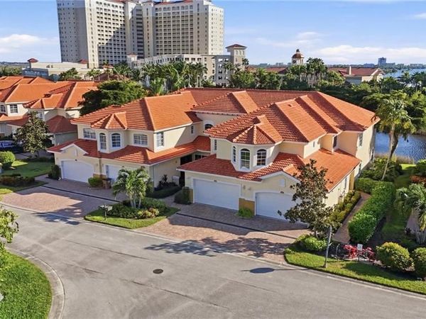 5957 Tarpon Gardens CIR, Unit 202, CAPE CORAL, FL 33914