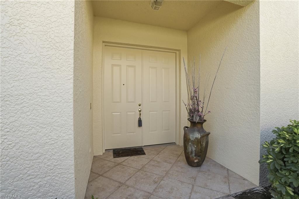 5957 Tarpon Gardens Cir, Unit 202, Cape Coral, FL 33914 Photo