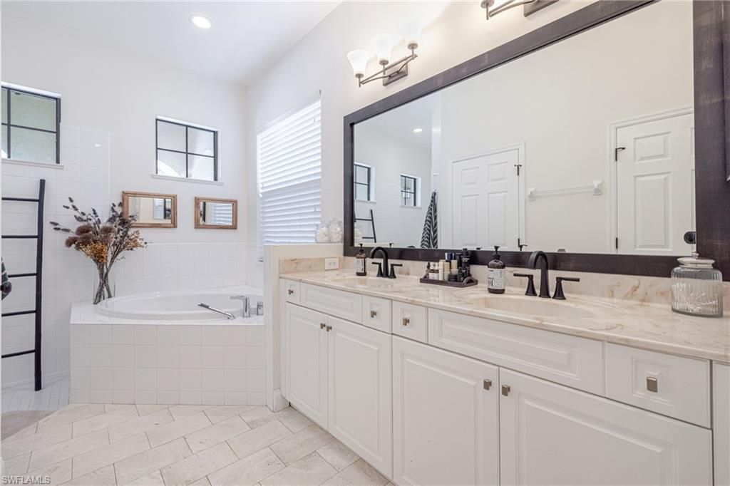 12627 Kentwood Ave , Fort Myers, FL 33913 Photo