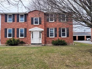 425 UPPER Joe Mccarthy Drive , Buffalo, NY 14228