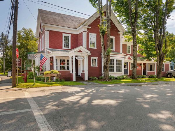 1 High Street, Colebrook, NH 03576