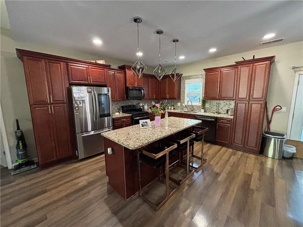 2055 Stonebrook Drive, Austell, GA 30106
