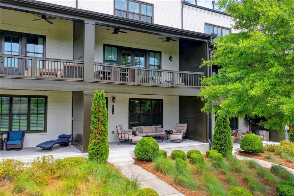6770 Whitman Walk, Alpharetta, GA 30005 Main Photo
