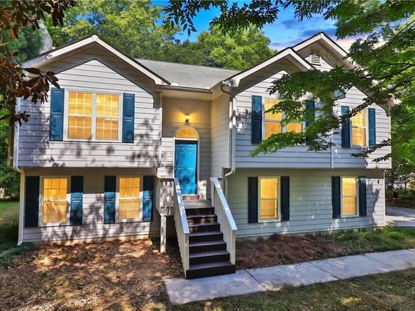 353 Fall View Court , Winder, GA 30680