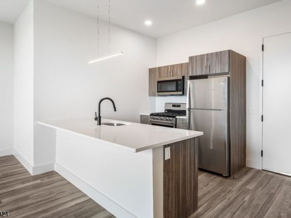 55 Washington St, Unit 3C, East Orange, NJ 07017