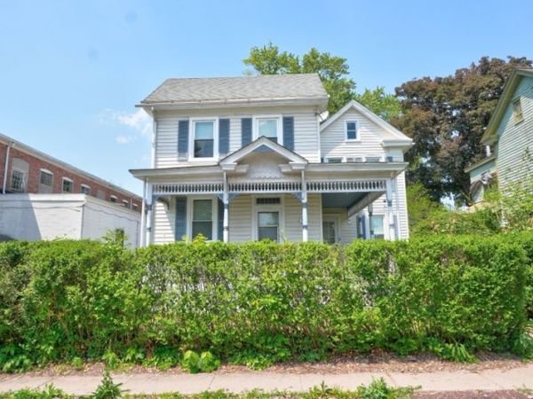 5 6Th St, Frenchtown, NJ 08825