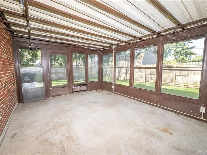 668 W Trade Square, Troy, OH 45373 Photo 30